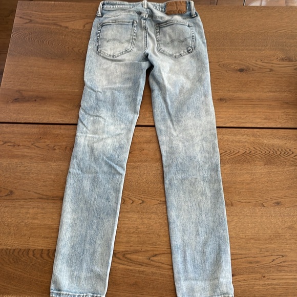 28x32 American Eagle Ripped Jeans - Men’s - Picture 6 of 6